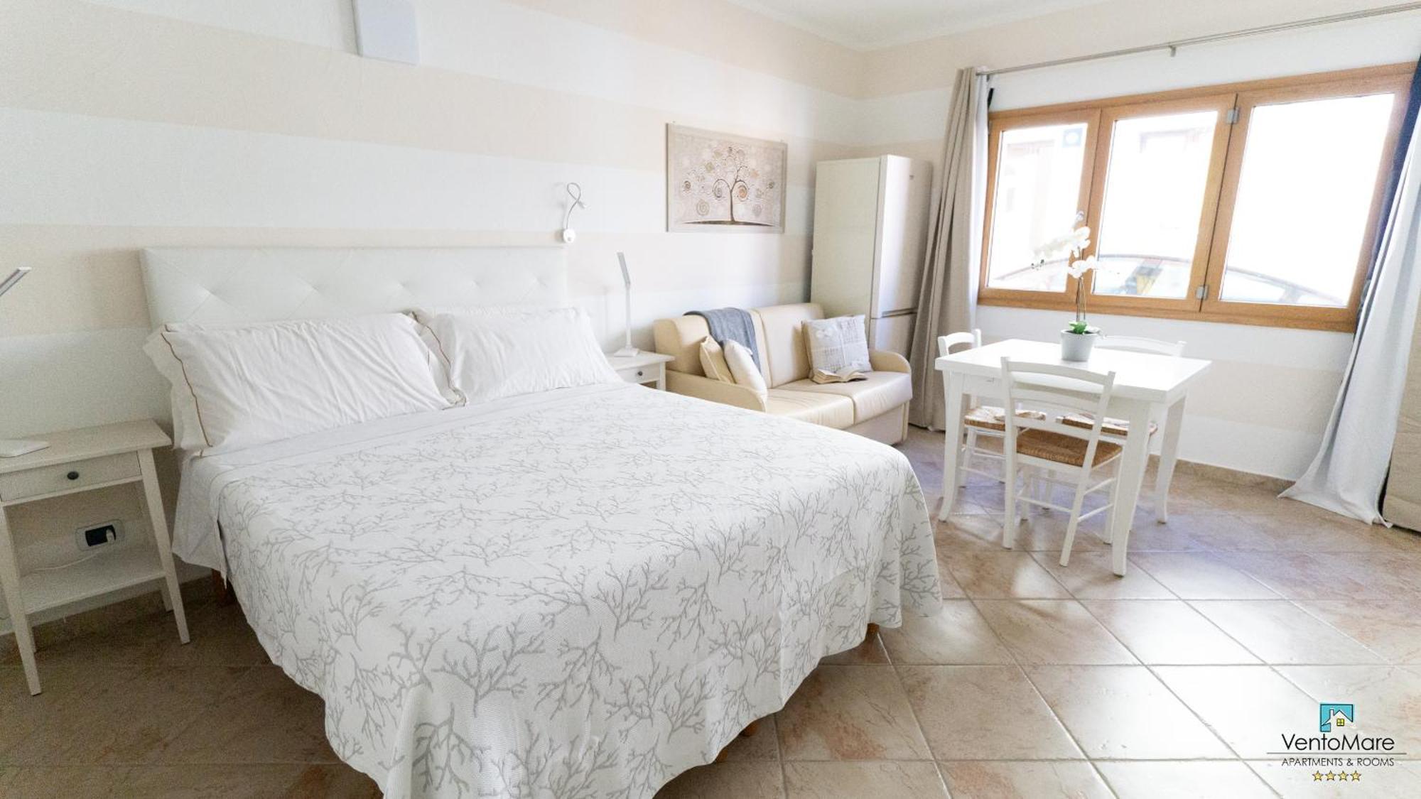 Apartments & Suites Vento Mare Palau Eksteriør bilde